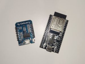 Foto von ESP9266 und ESP32